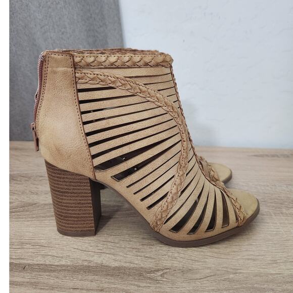 Madden Girl Shoes - Madden Girl Size 6.5 Tan Light Brown Open toe 3.5" Heels Booties Sandals Ankle